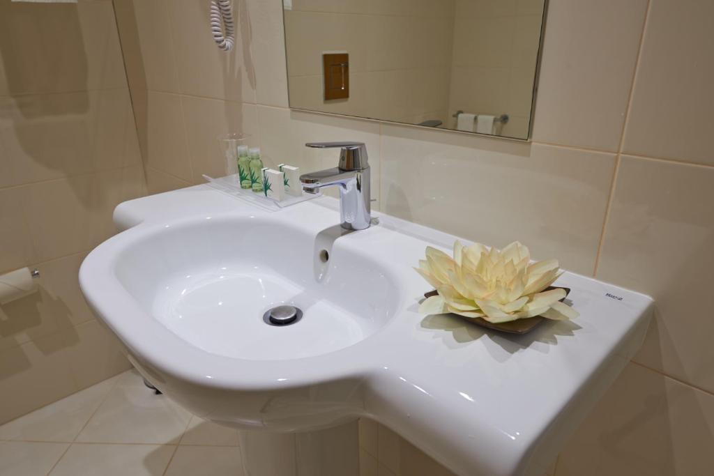 Hotel Azinheira By Ridan Hotels Fátima Kamer foto